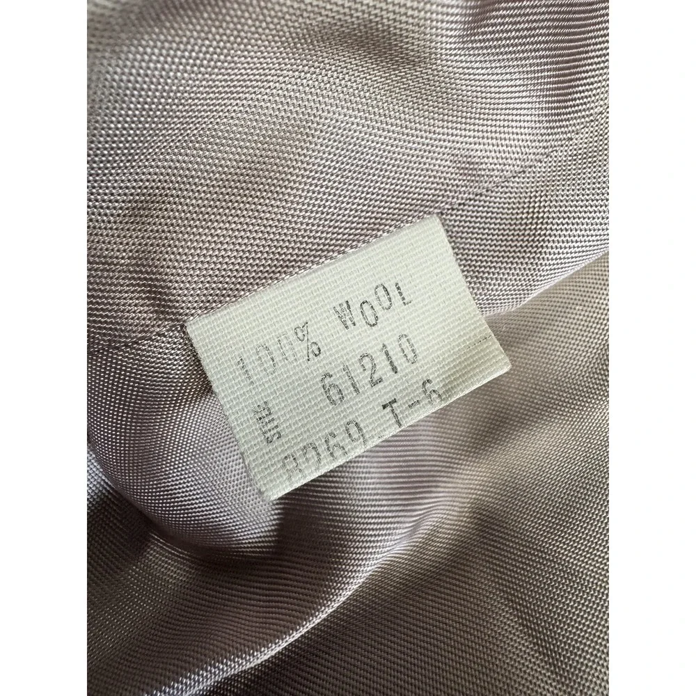 Tahari Women's Gray Pinstripe Double Breasted Blazer 100% Wool Vintage Style - Picture 5 of 6